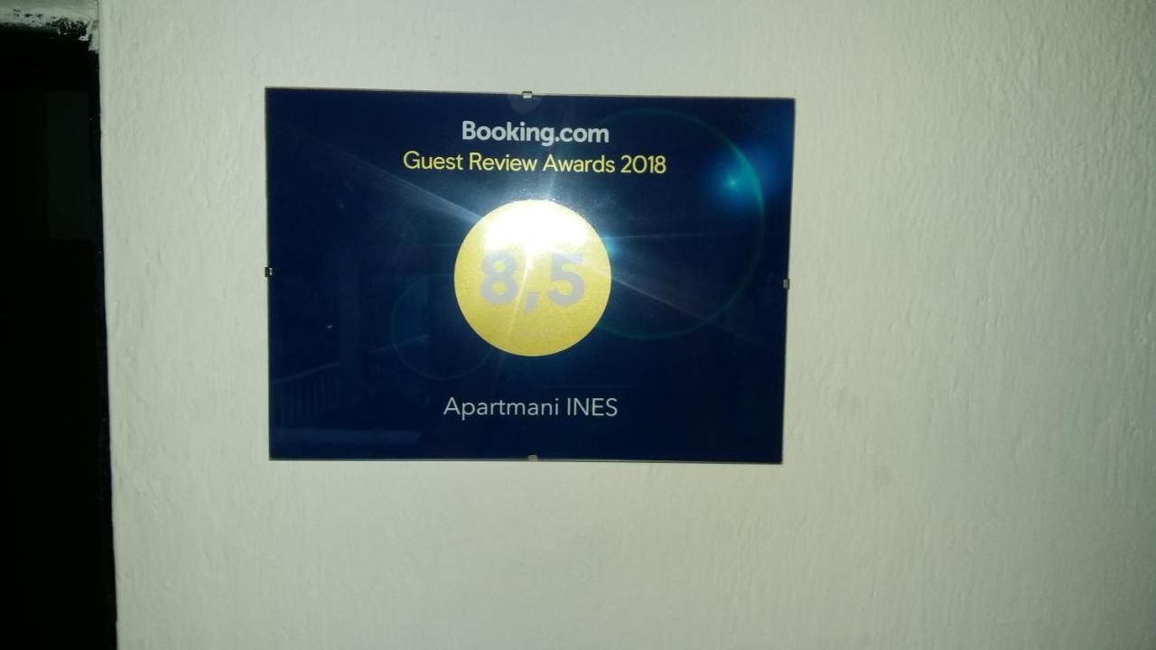 Apartmani Ines Marina Exterior photo